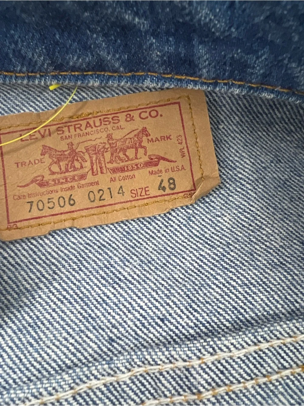 VTG Levis 70506 0216 Denim Trucker Jacket USA Made Size 48R Red Tab - Picture 13 of 13